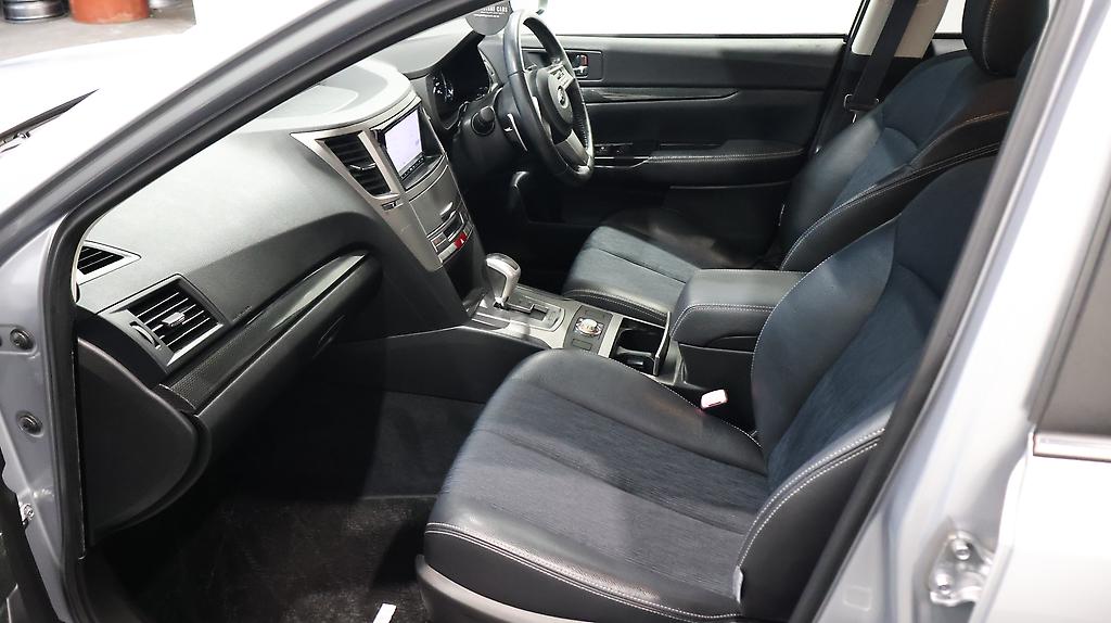 Subaru Legacy B4 2.5i Eyesight S-Package AWD image 316989