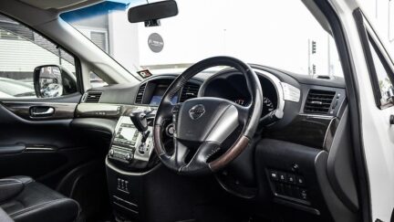 Nissan Elgrand Highway Star, 360 camera, parking sensor image 312944