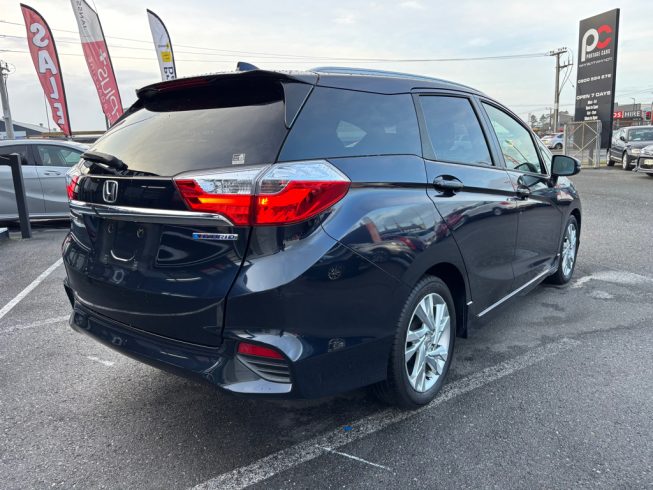 2016 Honda Shuttle Hybrid Z Style Edition image 286663