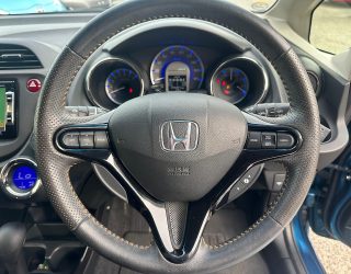 2012 Honda Fit Shuttle Hybrid image 284574