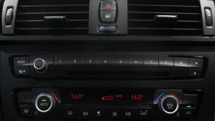 Bmw 116i Low KMS image 307540