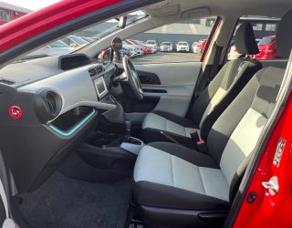 2012 Toyota Aqua S Model/ Low Kms / Push Button Start image 286917