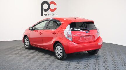 Toyota Aqua S Model/ Low Kms / Push Button Start image 314515