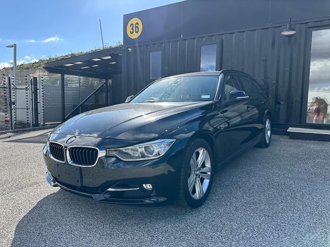 2013 Bmw 320i Touring Sport/ Reverse Camera/ Paddle Shift/ Steering Controls image 277283
