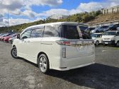 2012 Nissan Elgrand Highway Star Urban Chrome image 284557