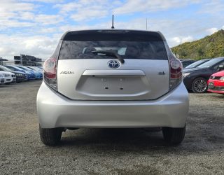 2012 Toyota Aqua G Model/ Push Start/ Reverse Camera/ Steering Wheel Controls image 285756