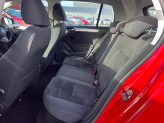 2013 Volkswagen Golf TSI Comfortline – Factory Alloys – Dual Zone Climate image 291004