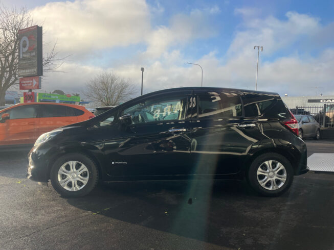 2017 Nissan Note e-power – X image 291011