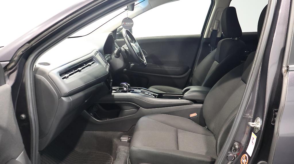 Honda Vezel Hybrid X image 305582