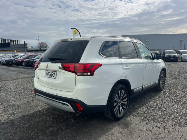 2021 Mitsubishi Outlander LS 2.4P/4WD image 291104