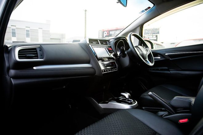 2013 Honda Fit Hybrid L package image 289249