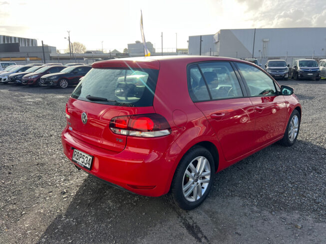 2013 Volkswagen Golf TSI Comfortline – Factory Alloys – Dual Zone Climate image 290991