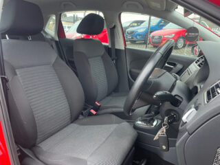 2014 Volkswagen Polo TSI Comfortline, Low KMS image 290303