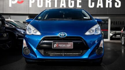 Toyota Aqua Hybrid S Model, Push Start, reverse Camera image 290236