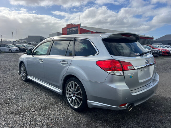 2012 Subaru Legacy Touring Wagon 2.5i Eyesight S-Package – STi Alloys – AWD image 292715