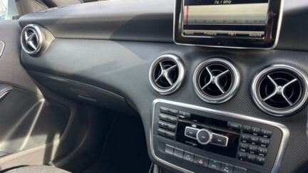 Mercedes-benz A 180 Super Low KMS, Half Leather image 287181