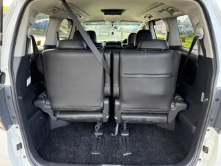 2012 Toyota Vellfire 2.4Z – 8 Seater image 292101