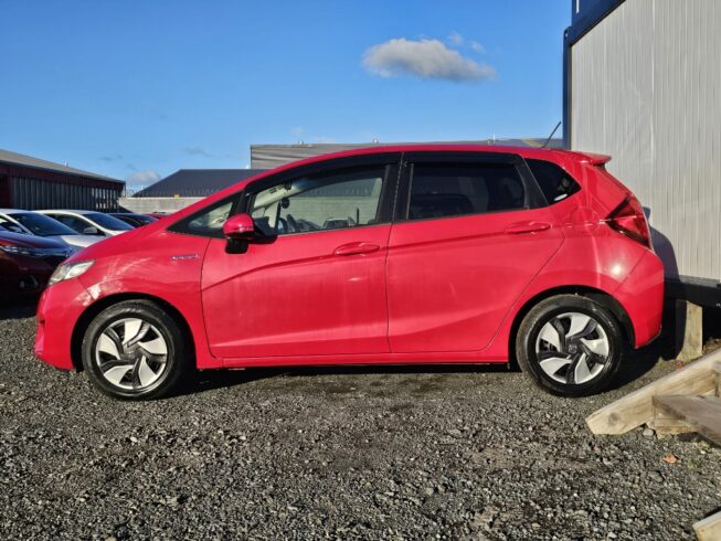 2014 Honda Fit Hybrid L Package image 293042