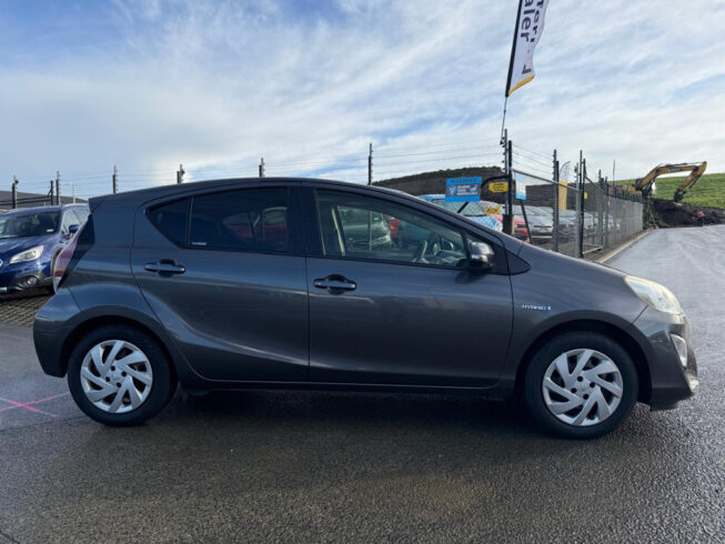 2015 Toyota Aqua S Model, Push Start image 292121