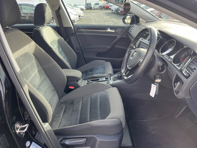 2013 Volkswagen Golf TSI Highline Bluemotion- Factory Alloy Wheels – Low KMS – 1.4L image 290394