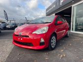 2013 Toyota Aqua S Model, Push Start, Low KMS image 287893
