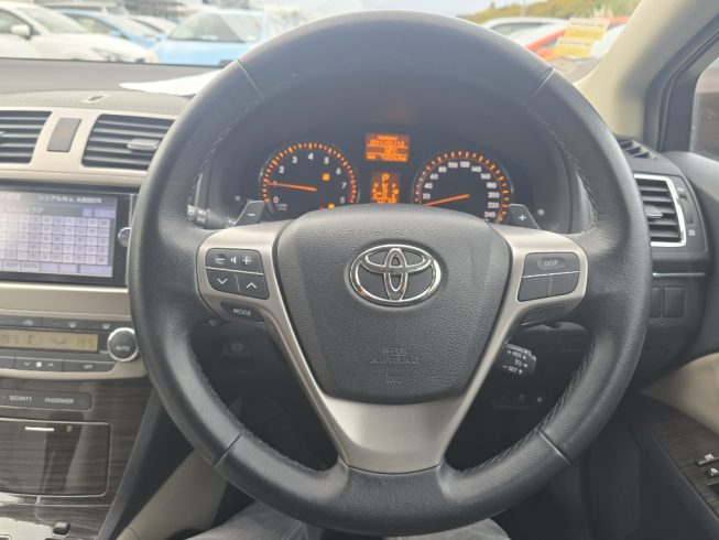 2012 Toyota Avensis Wagon Li image 288103