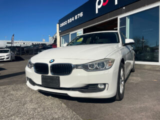 2014 Bmw 320i Low KMs Sedan image 293955