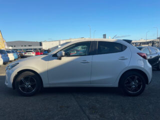 2016 Mazda Demio 13S Low KMS image 293100