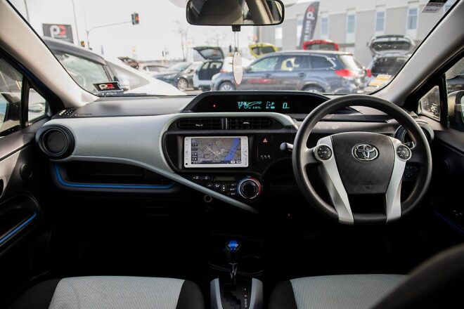 2014 Toyota Aqua Hybrid S Model, Push Start, Reverse Camera image 290633