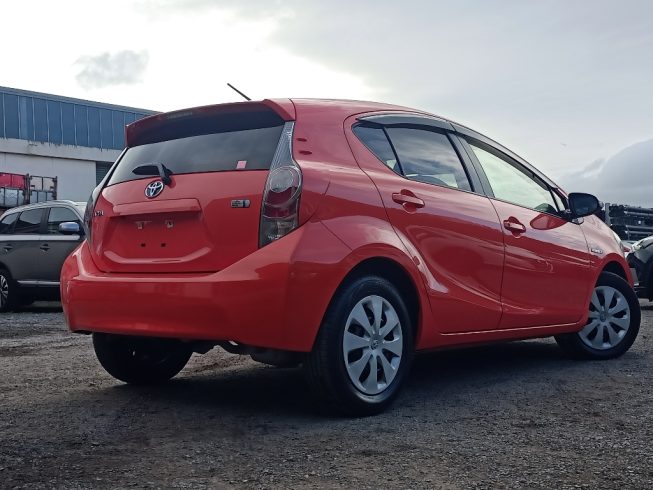 2012 Toyota Aqua S Model/ Push Start/ 2 Keys image 288192