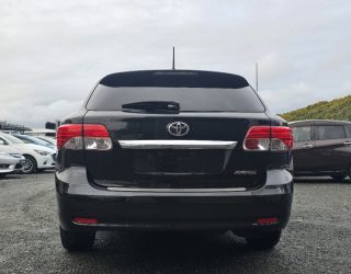 2012 Toyota Avensis Wagon Li image 288111