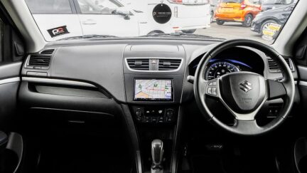 Suzuki Swift Stunning black, Idling stop,Push start image 312856