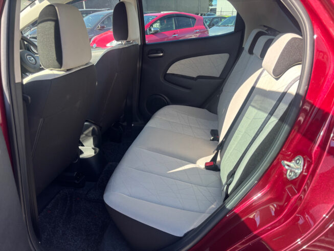 2012 Mazda Demio 13 Skyactiv Low KMS!! image 293940