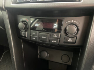 2016 Suzuki Swift XG Low KMs image 290864