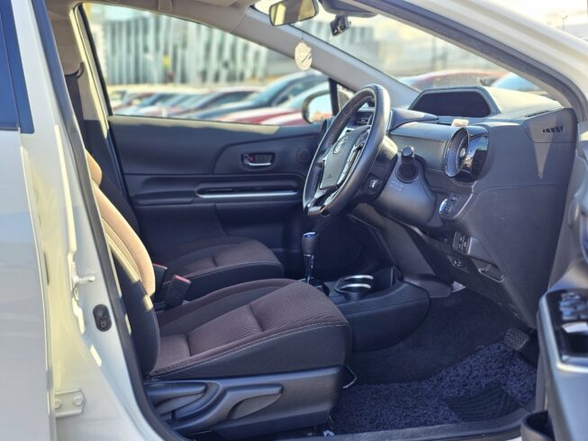 2018 Toyota Aqua G Model, Push Start image 294106