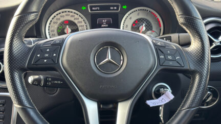 Mercedes-benz A 180 Super Low KMS, Half Leather image 287177