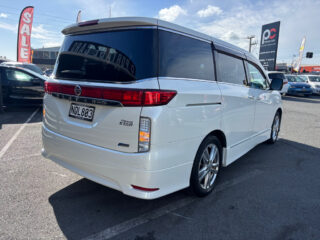 2010 Nissan Elgrand Highway Star 2.5ltr image 292525