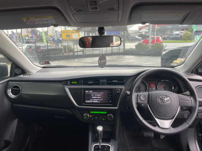 2012 Toyota Auris 180G S-Package image 292740