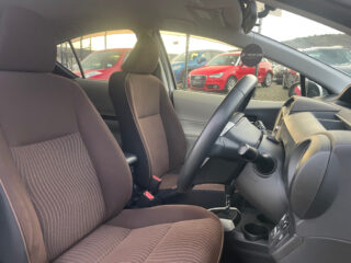 2012 Toyota Aqua G Model image 291149