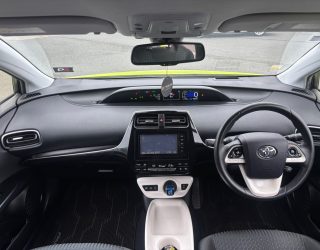 2016 Toyota Prius A Model, Low KMS, Heads up Display image 287773