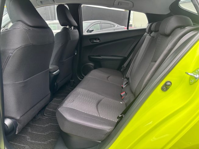 2016 Toyota Prius A Model, Low KMS, Heads up Display image 287770