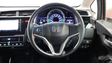 Honda Fit Hybrid F-Package Comfort Edition image 305375