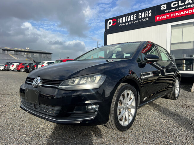 2013 Volkswagen Golf TSI Highline Bluemotion- Factory Alloy Wheels – Low KMS – 1.4L image 290388