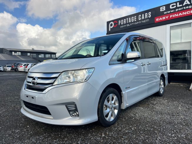 2013 Nissan Serena Hybrid Highway Star image 287908
