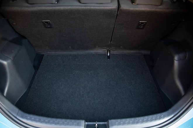 2015 Toyota Aqua S Model Hybrid/  Push Start/ Reverse Camera image 287628