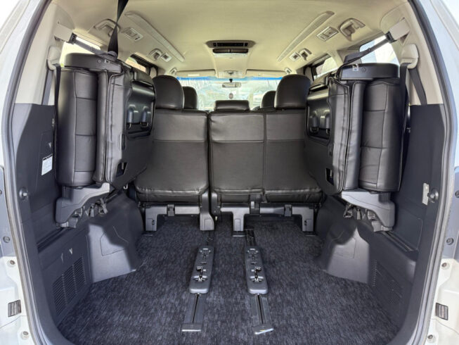 2012 Toyota Vellfire 2.4Z – 8 Seater image 292100