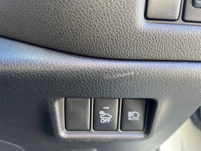 2018 Toyota C-hr Hybrid – Cruise Control image 288207