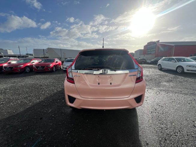 2016 Honda Fit Hybrid F-Package Comfort Edition/ Stand out in this rare colour image 288079