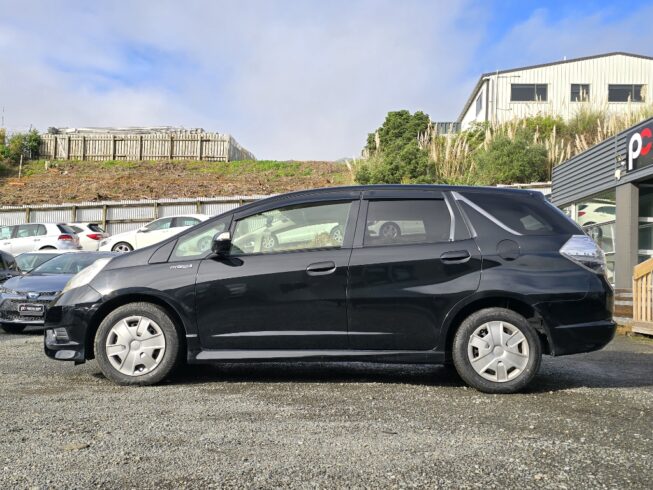 2012 Honda Fit Shuttle Hybrid image 290652
