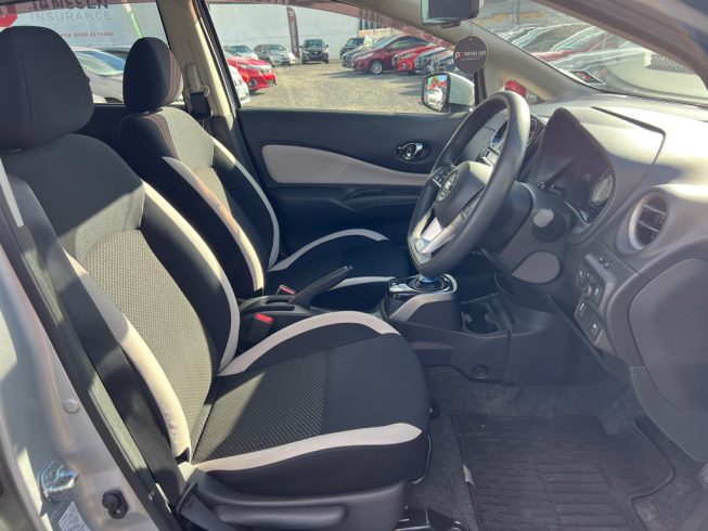 2017 Nissan Note e-Power X/ Low KMS image 287551